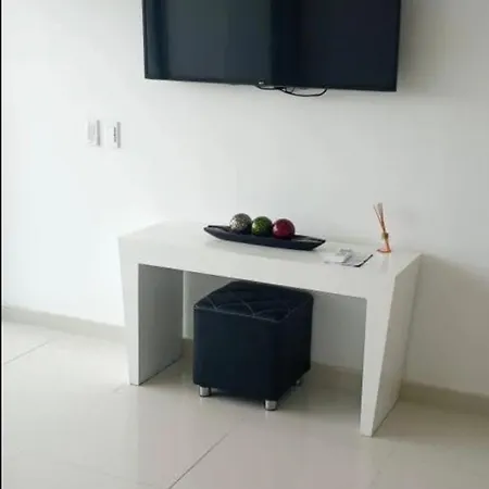 Apartamento Apto En Morros 922 Con Salida Directa A La Playa Cartagena