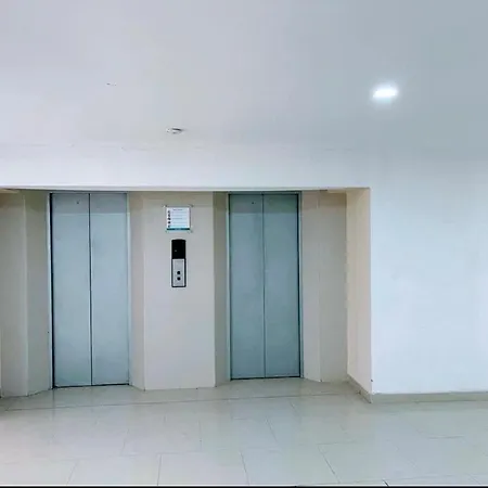 Apartamento Apto En Morros 922 Con Salida Directa A La Playa *